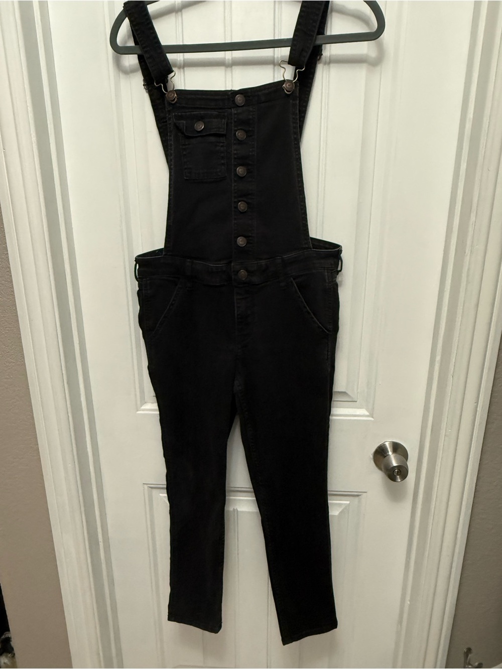 Hollister Womens Small Low Rise Overalls Black Denim Jean Distressed (47-18)